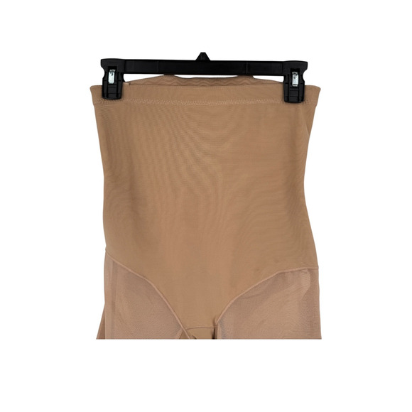 HoneyLove SuperPower Short Runway HLSW05 tan Medium M - Picture 2 of 4